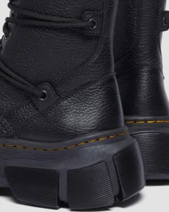 Boots DMXL en cuir à 8 œillets in Noir