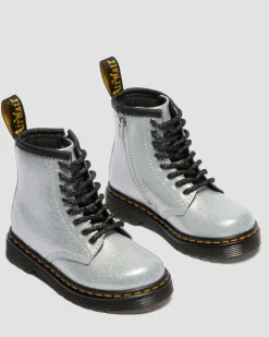 BOOTS 1460 EN CUIR GLITTER PATENT POUR TOUT-PETIT in Argenté