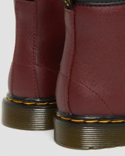 Boots 1460 en cuir Softy T à lacets pour tout-petit in Rouge Cherry Red