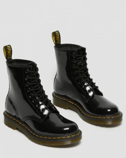 Boots 1460 en cuir verni à lacets in Noir