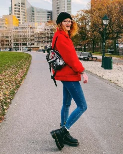 Boots plateformes Jadon en cuir fourrées in Noir