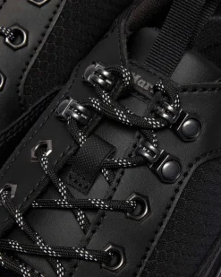 CHAUSSRES REEDER MK.02 EN NYLON ET EN DAIM in Noir