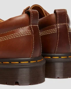 Chaussures Lowell en cuir in Toffee