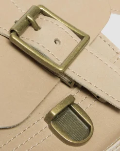 Sac bandoulière vertical en cuir Carrara in Beige